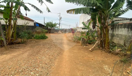 Terreno à venda com 2 quartos, sendo 1 suíte,  em Vila Sagrado Coração de Maria, Mogi das Cruzes, SP