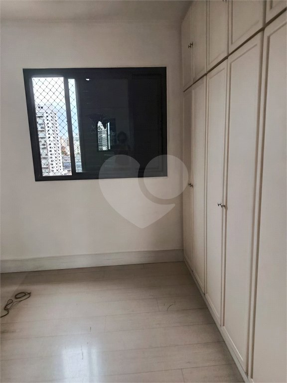 APARTAMENTO NO CAMPO BELO 137M² 3 DORMITÓRIOS