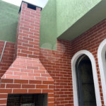 Excelente Sobrado à venda no Planalto - 5 Quartos/4 Suítes/2 Vagas na garagem