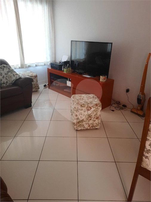 Casa com 120m², 3 dormitórios, sendo 2 suítes, 4 vagas, à venda na Vila Matilde.
