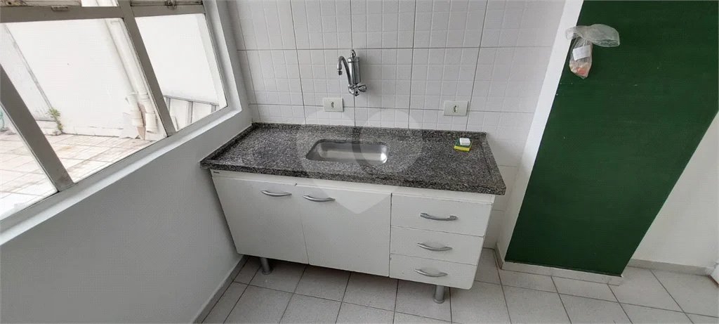 Apartamento de 1 quarto, 45 m², com garagem para locação no Alto da Boa Vista (Borba Gato)