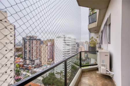 Cobertura à venda ou para alugar com 4 suítes em Moema, São Paulo, SP