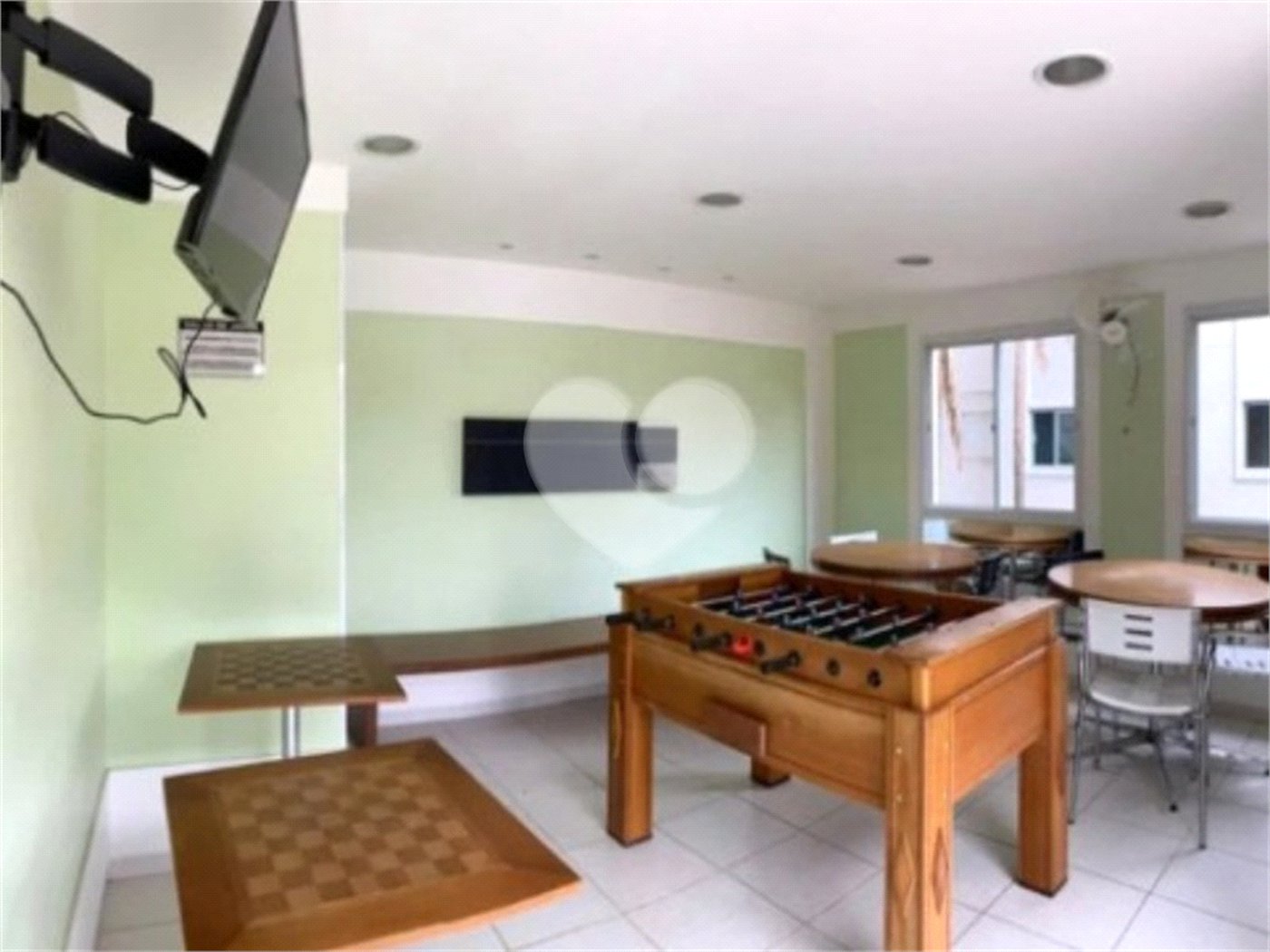 Apartamento c/2 dormitórios, 1 banheiro e Lazer completo á 150 metros do metrô Belém - Mobiliado pronto para morar.