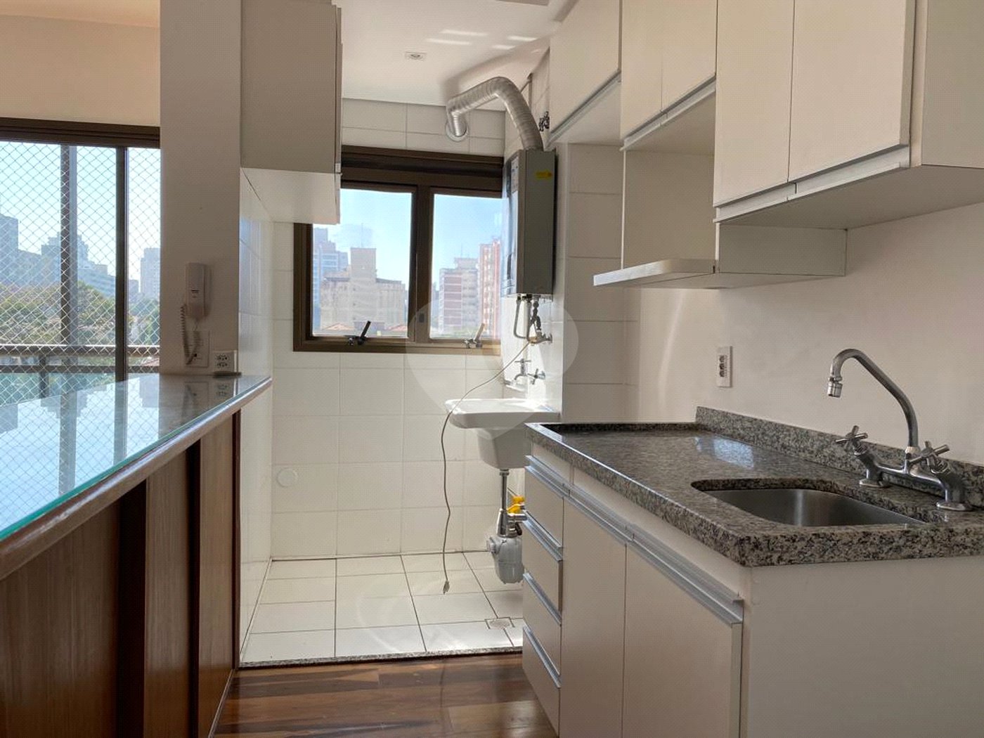 Apartamento para venda tem 55 metros quadrados com 2 quartos em Sumaré - São Paulo - SP