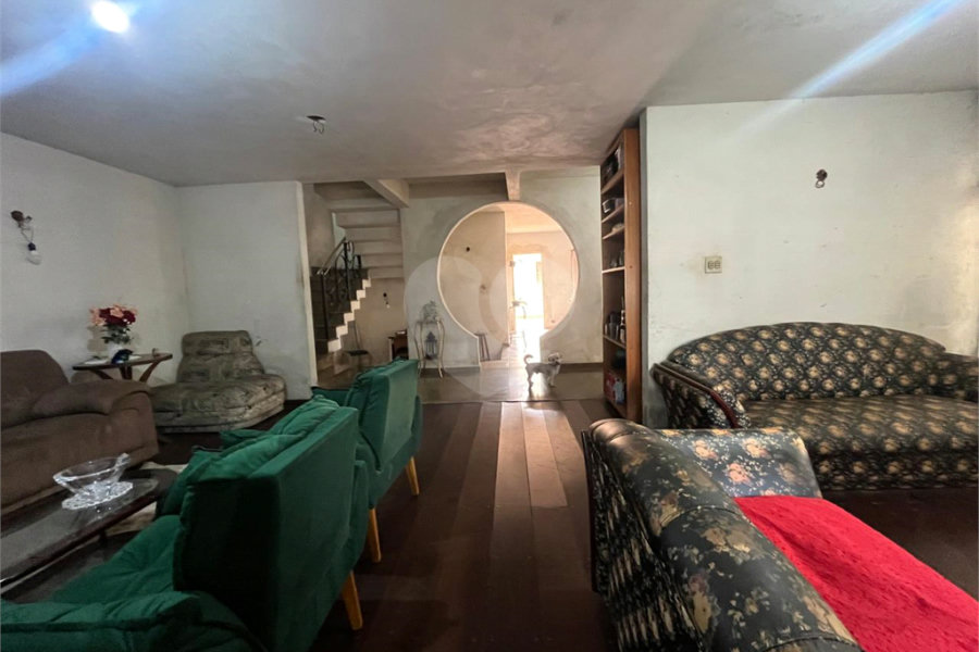 Sobrado à venda com 3 quartos, sendo 2 suítes,  em Palmas do Tremembé, São Paulo, SP