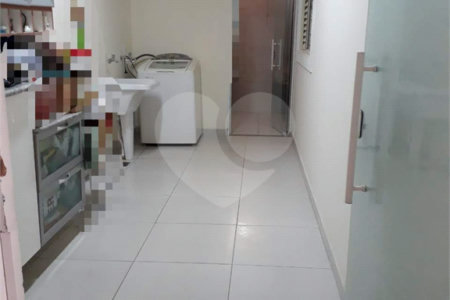 SOBRADO RESIDENCIAL EM EXCELENTE LOCALIZAÇÃO