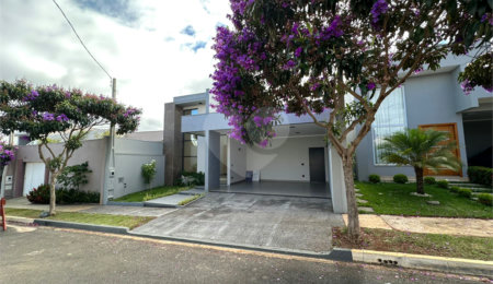 Casa à venda com 3 quartos, sendo 1 suíte,  no condomínio Faixa Azul, São Carlos - SP