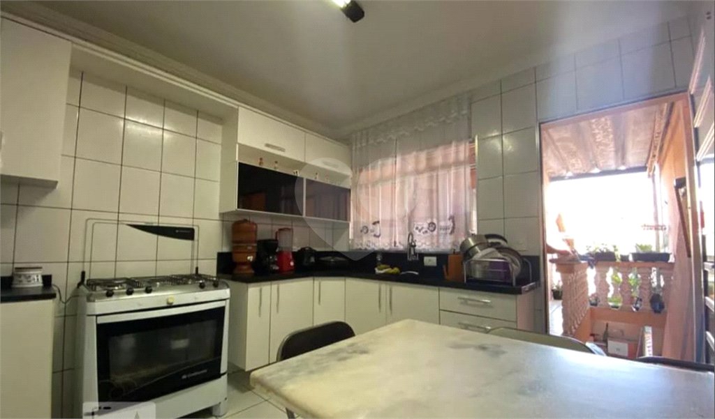 Sobrado de vila à venda – 140m²