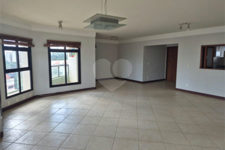 Apartamento de Alto Padrão no Edifício Taiamã – Centro da Cidade