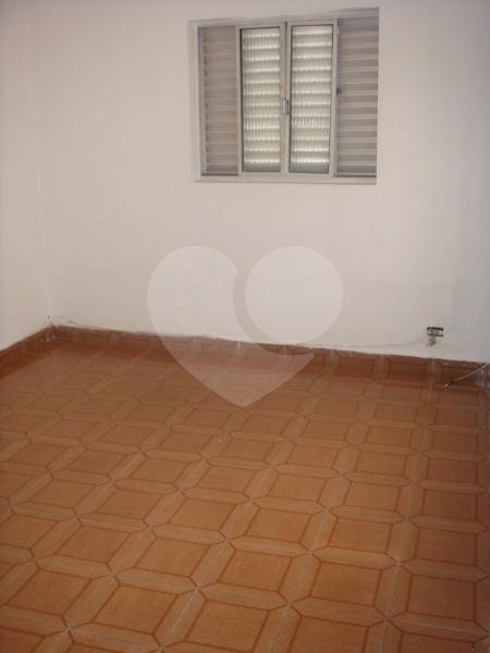 Casa térrea com 2 dorm. na Saúde