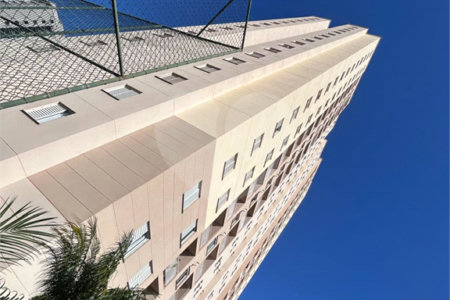 Apartamento a venda.