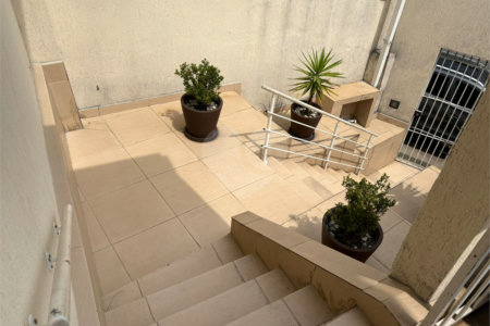 Oportunidade Casa Terrea e Ampla com 173 m² e Quintal e Área Gourmet JARDIM ARICANDUVA