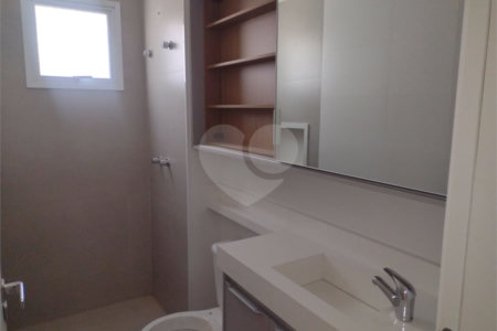 Apartamento no Edifício Monet á venda