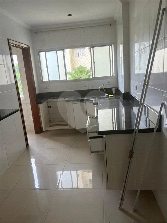 Oportunidade Única: Dois Apartamentos Unificados (110m2) à Venda e Locação no Residencial América – Parque Maria Domitila