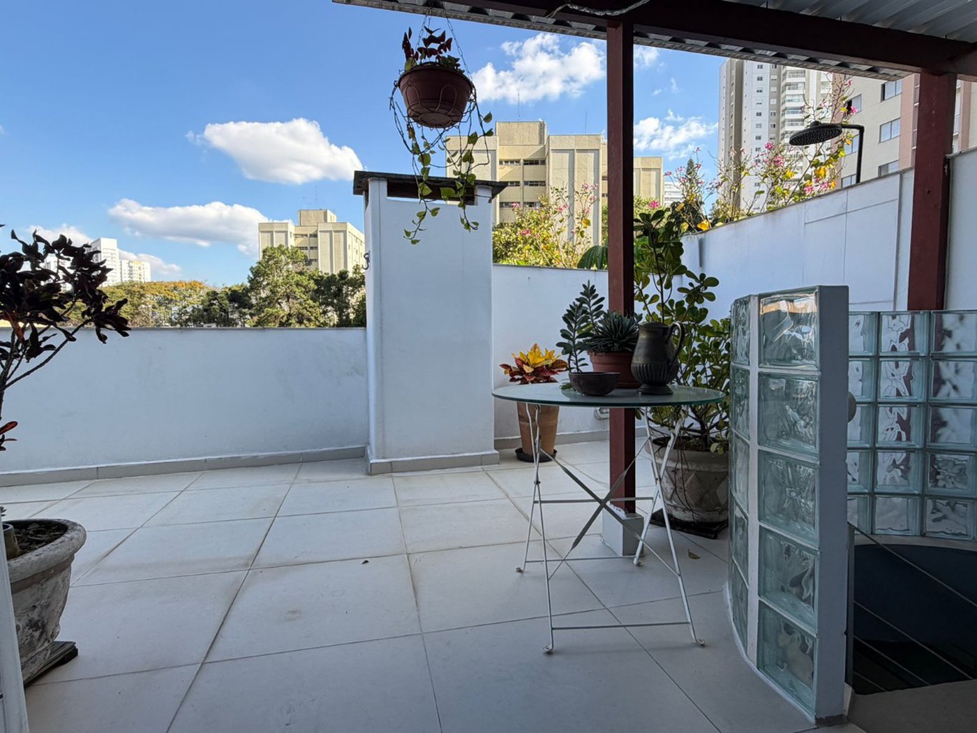 Casa para venda em Jardim Peri Peri com 3 quartos, sendo 1 suíte, 149m²