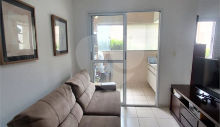 Apartamento à venda com 2 quartos, sendo 1 suíte,  em Parque Sabará, São Carlos, SP