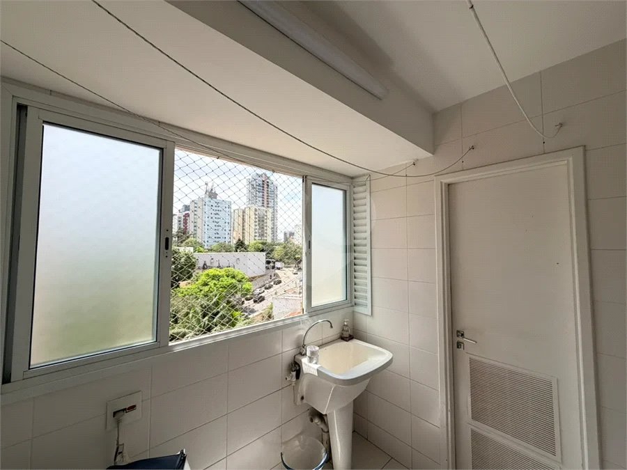 Apartamento à venda com 3 suítes em Vila Mariana, São Paulo, SP