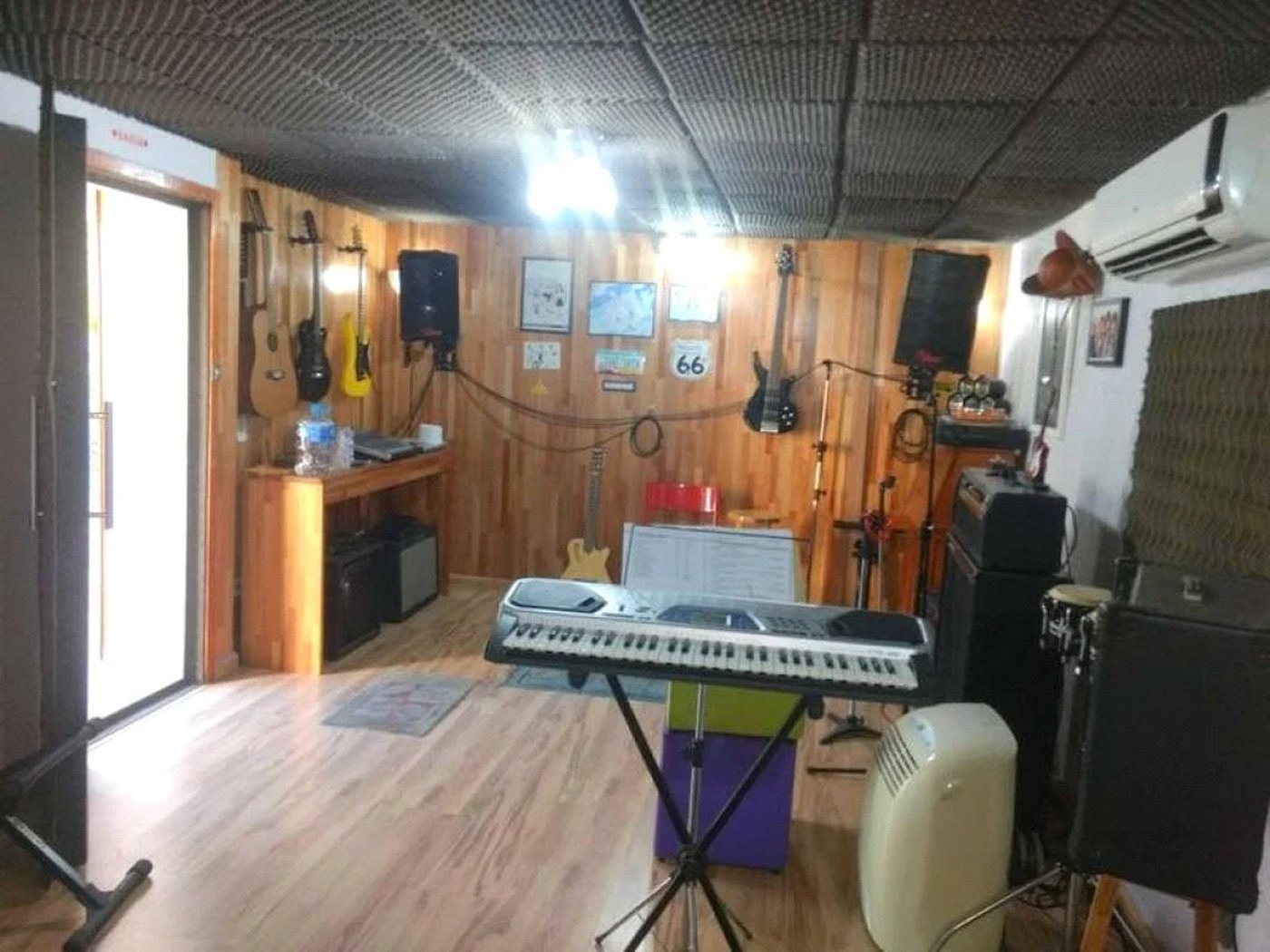 Casa à venda com 3 quartos, sendo 1 suíte, em Jardim Rosa Maria, São Paulo, SP