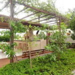 3 quartos, sendo, 2 suítes e 4 vagas de garagem