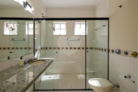 Casa à venda com 4 quartos, sendo 2 suítes, em Chácara Monte Alegre, São Paulo, SP