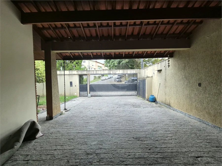 Casa a venda com piscina