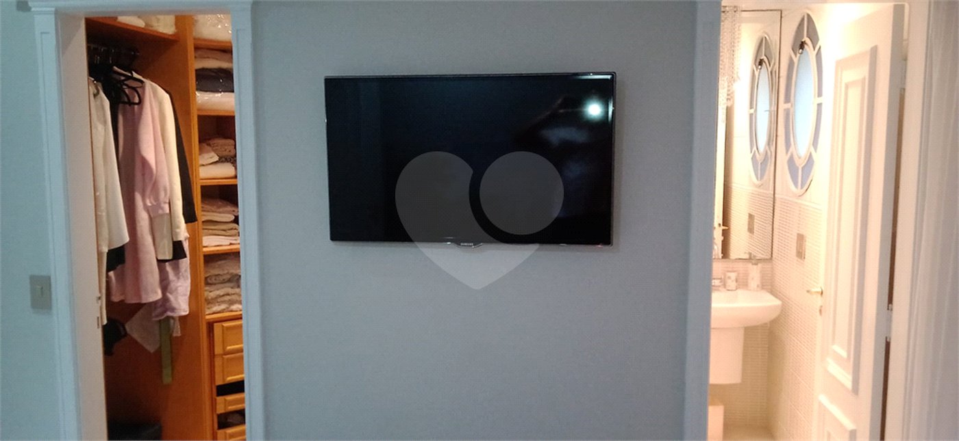 Duplex à venda com 7 quartos, sendo 5 suítes, em Anália Franco, São Paulo, SP