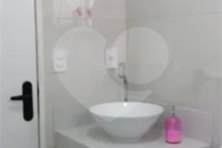 CASA A VENDA NO VISTA VERDE COM 250M², 3 DORMITÓRIOS, 1 SUÍTE, 2 VAGAS, SÃO JOSÉ DOS CAMPOS/SP.