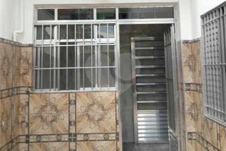 Casa Térrea à venda ou para alugar com 4 quartos, sendo 1 suíte, em Jardim Aeroporto, São Paulo, SP