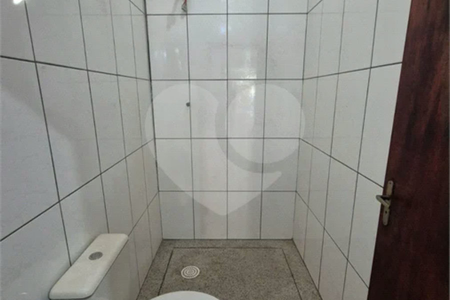 SALÃO COMERCIAL + SOBRADO À VENDA / LOCAÇÃO - Santa Terezinha | Monte Rei II | Piracicaba/SP
