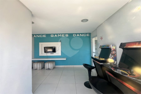 Apartamento na Liberdade com 1 dormitório e 1 vaga de moto