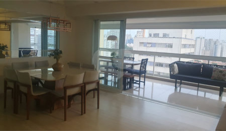Apartamento à venda com 4 quartos, sendo 2 suítes,  em Mooca, São Paulo, SP