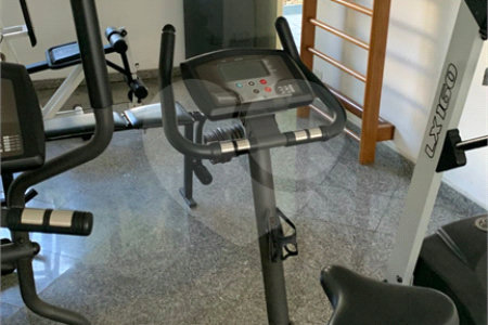 Apartamento à venda com 2 quartos em Morumbi, São Paulo, SP