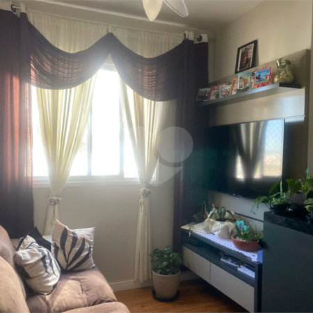 Apartamento à venda com 2 quartos e 42m² no Condominio Up Lago dos Patos