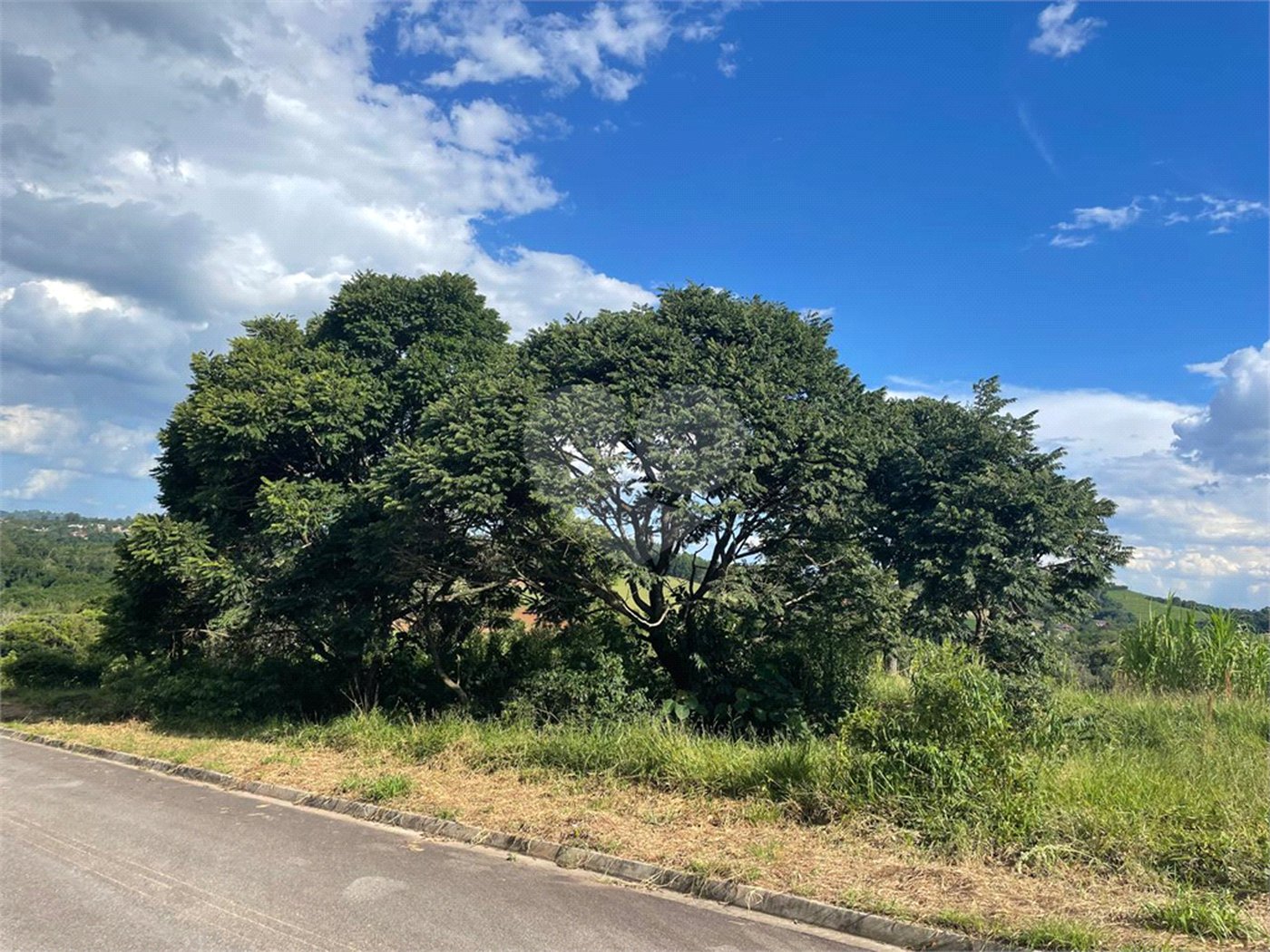 Terreno à venda em Arataba II, Louveira, SP