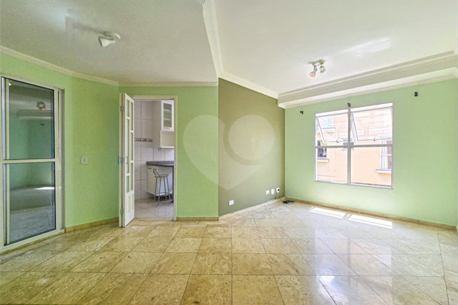 Casa em condomínio no Tucuruvi, 3 dormitórios, 1 suíte, 3 banheiros, 2 vagas e lazer com churrasqueira no condomínio