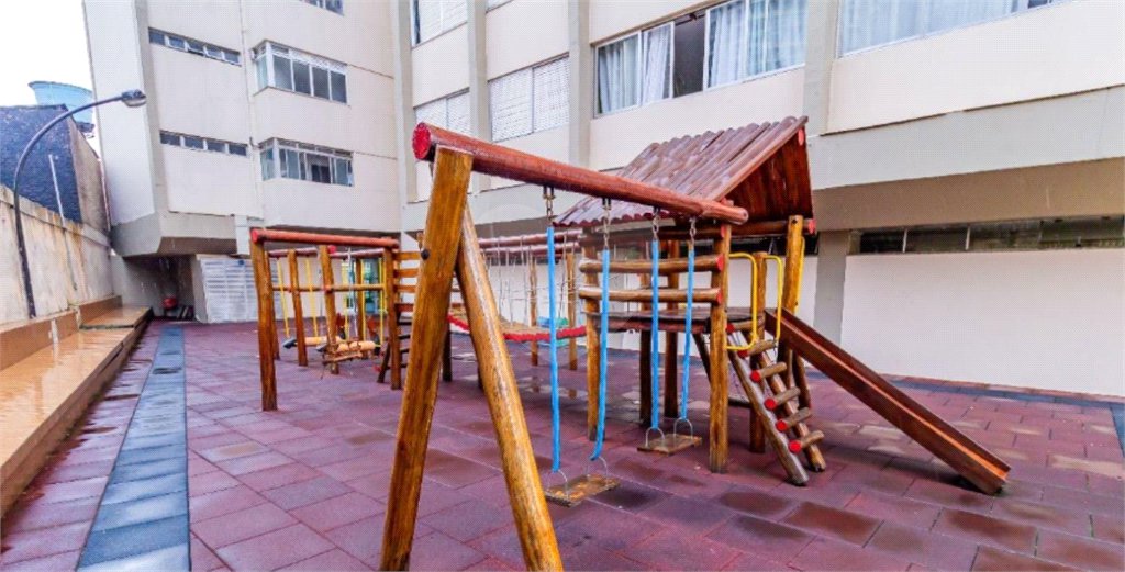 Apartamento na Região do Ipiranga à 8 Minutos do Metrô com 2 Dormitórios .