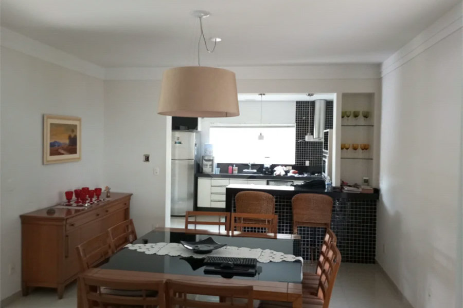 Casa à venda no bairro Santa Cecília - Piracicaba/SP.