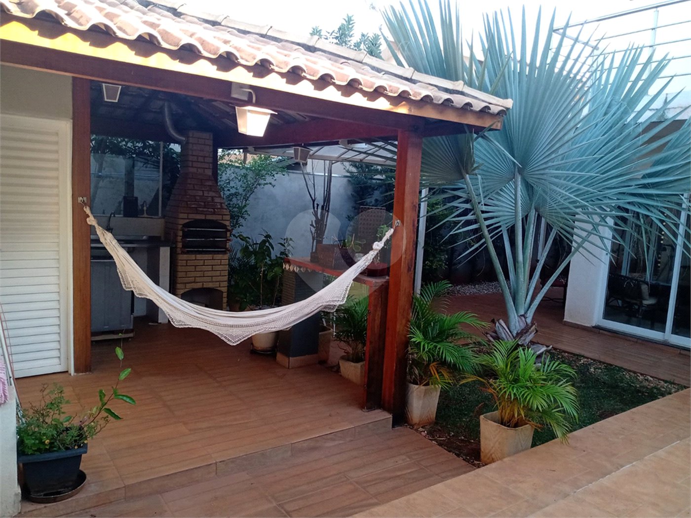 Sobrado no Condomínio Jardim Botânico