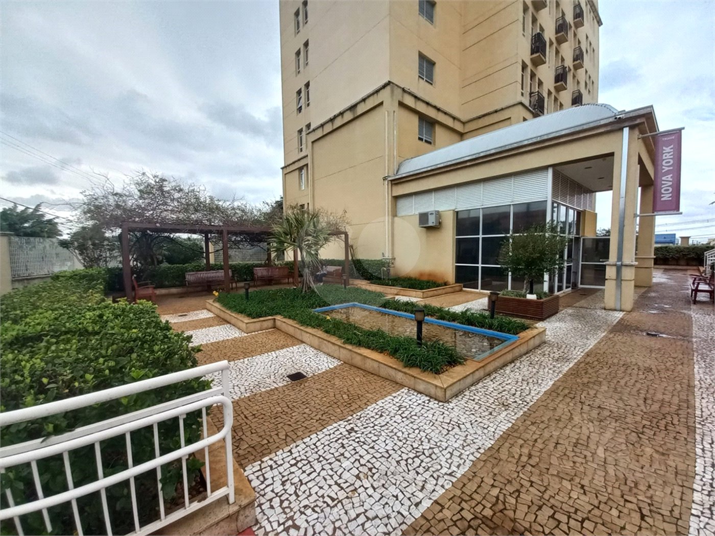 Sala Comercial no Edifício Tríade.