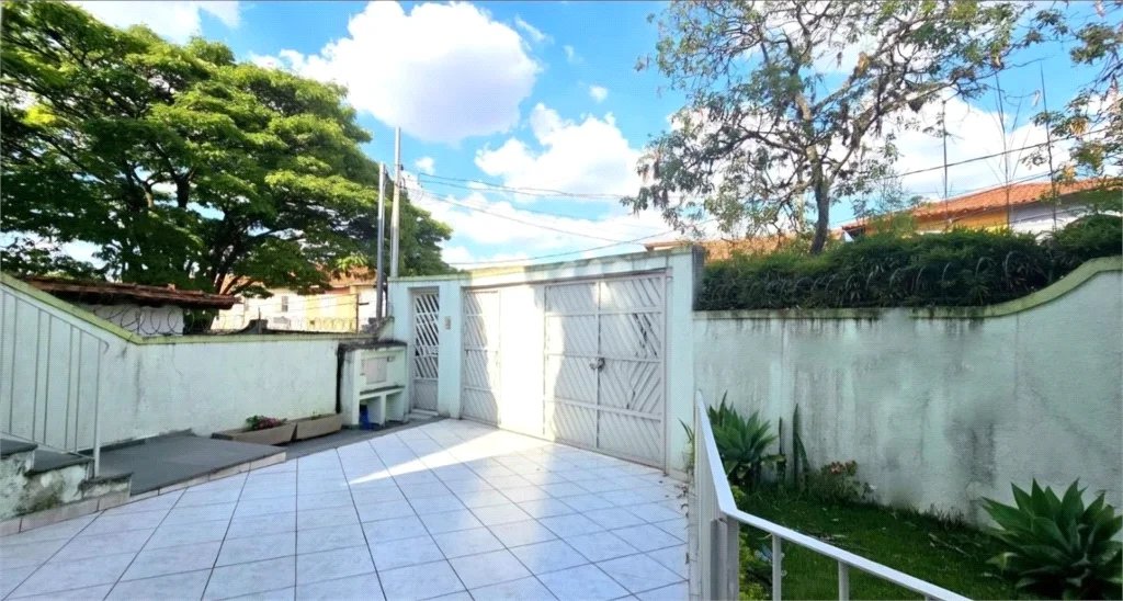 Casa à venda com 3 quartos, sendo 1 suíte, em Jardim Ester Yolanda, São Paulo, SP