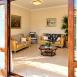 Casa à venda com 3 suítes em Indaiá, Caraguatatuba, SP