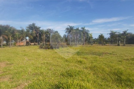 Sitio no Jardim Embaré