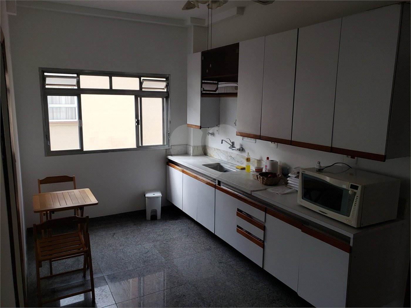 Apartamento para venda ou locação, 4 quartos (1 suíte), na Bela Vista, R Cincinato Braga
