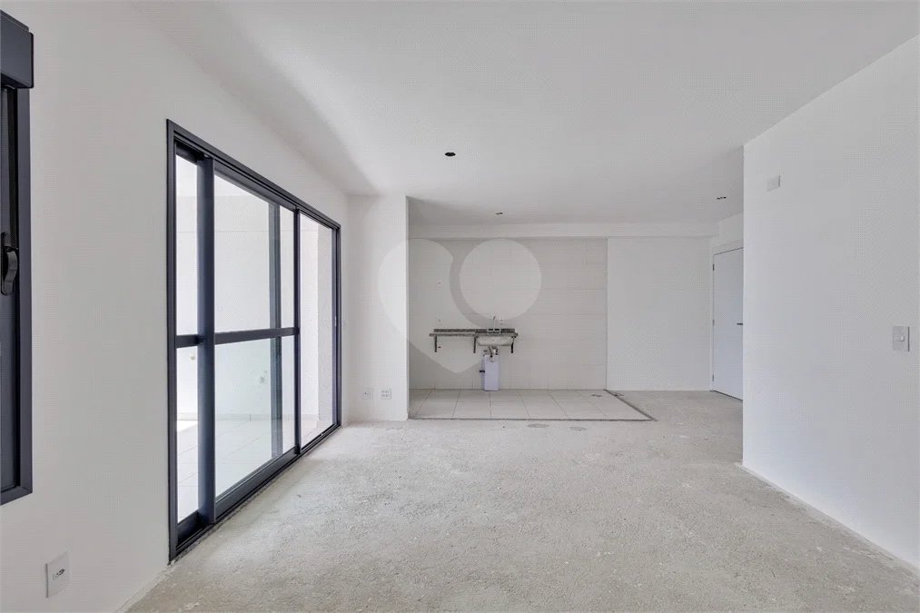 Apartamento à venda com 3 quartos, sendo 1 suíte,  em Alto da Boa Vista, São Paulo, SP