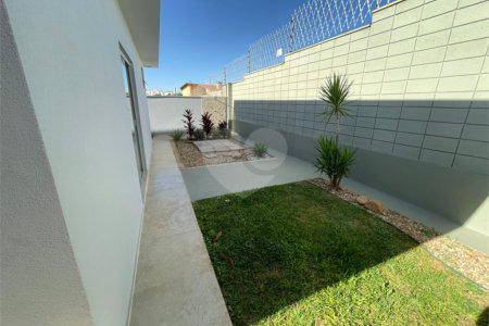 Casa Térrea à Venda no Parque Faber III – Conforto e Elegância