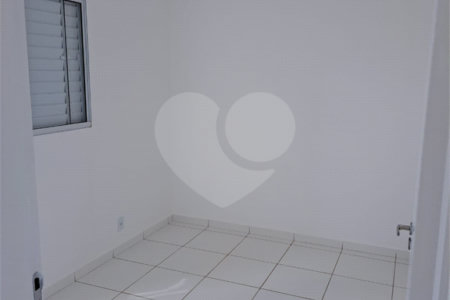 Apartamento novo para venda no Condomínio Residencial Vila das Orquídeas.