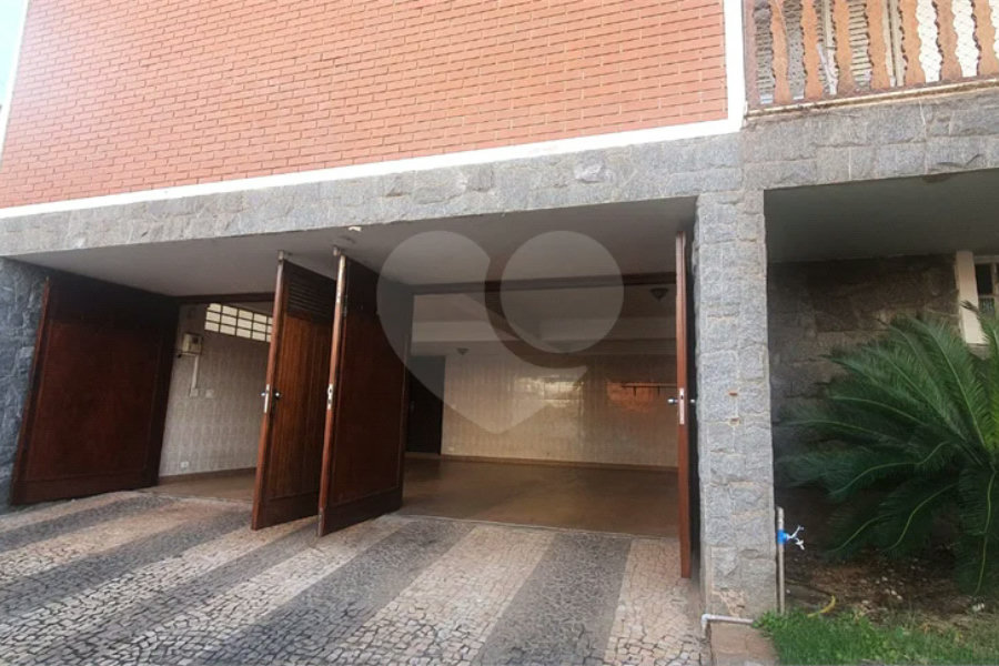 Casa Residencial ou Comercial para alugar em Piracicaba - SP.