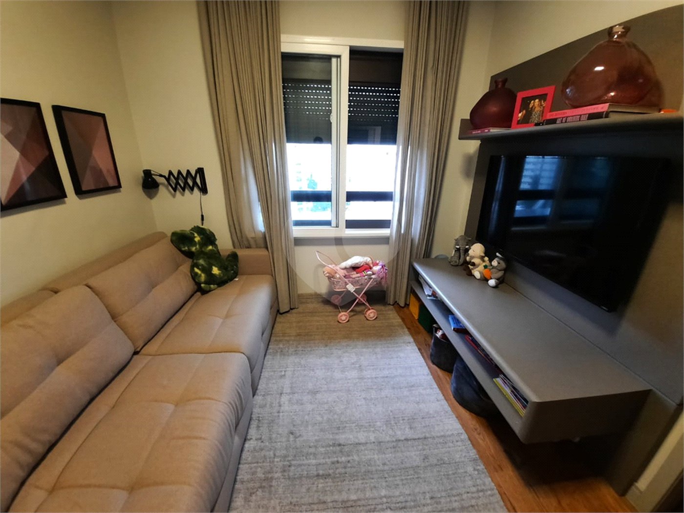 Apartamento de 257m² a venda em Moema, reformado, 4 dorms, 3 suítes, fora de rota,, 4 vagas