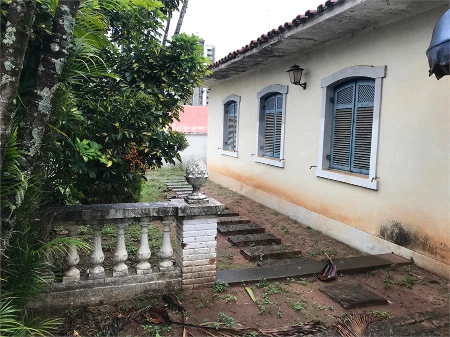 CASA À VENDA COLOCADA COM A SANTA CASA
