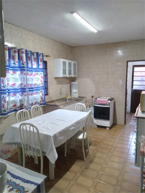 CASA IAA COM 260M DE TERRRENO